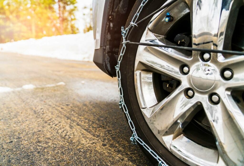 Expertenberatung für Schneeketten für SUV bei Schneeketten4u: Sicherheit, Leistung und Komfort