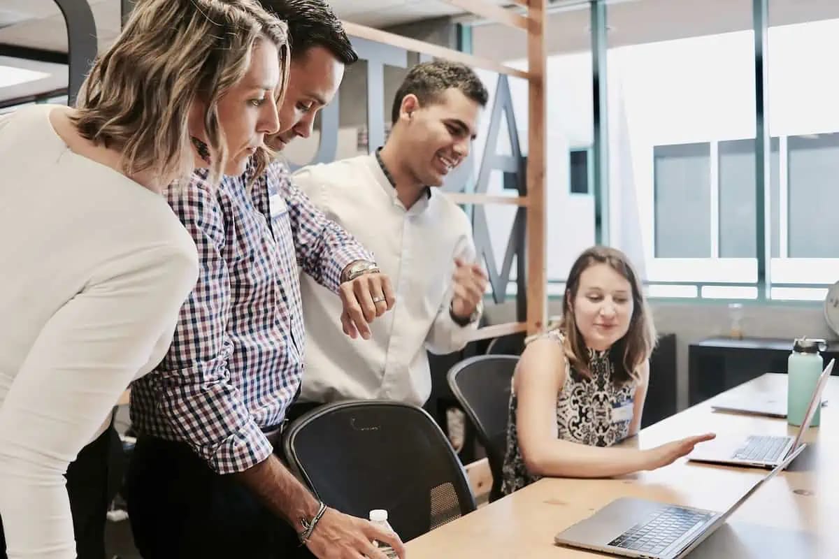 Vivont Berlin – Die SEO Agentur für Google Suchmaschinenoptimierung und effektives Autosuggest