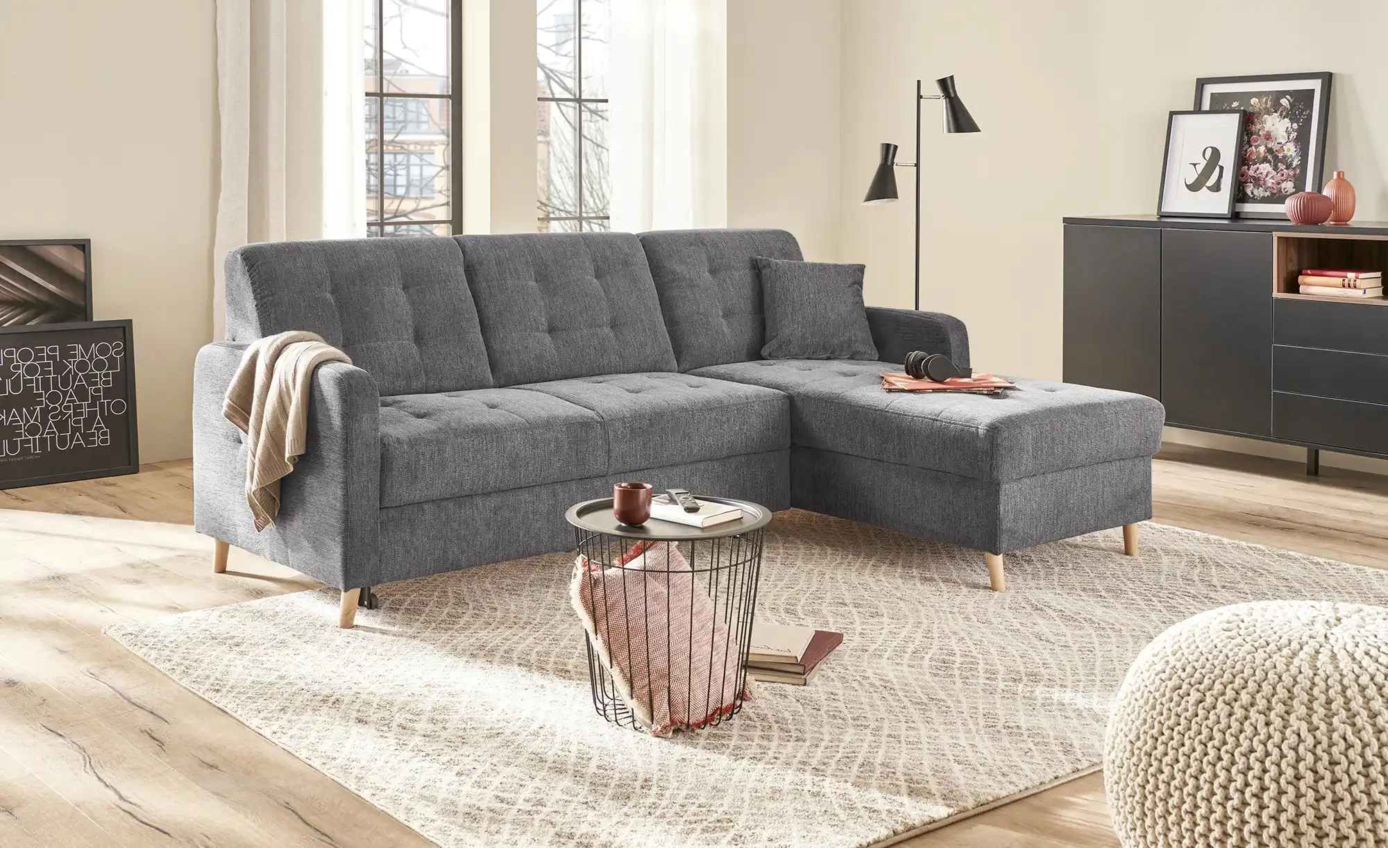 Ecksofa: Vielseitige Möbel für kleine und große Räume
